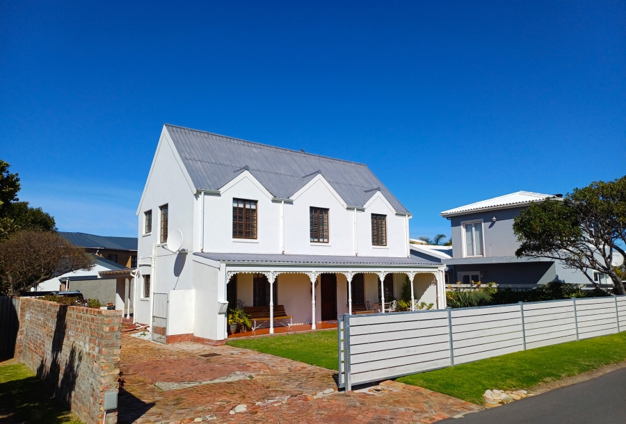 3 Bedroom Property for Sale in Kleinmond Western Cape